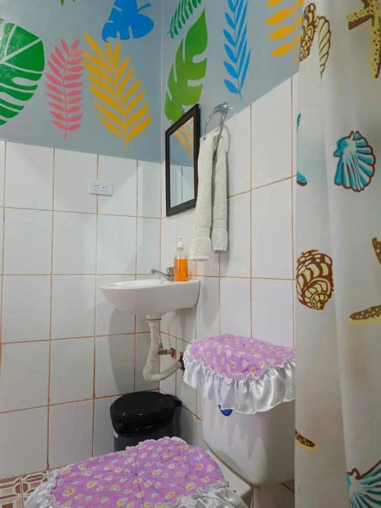 מויוגאלפה Cocos Hostel מראה חיצוני תמונה